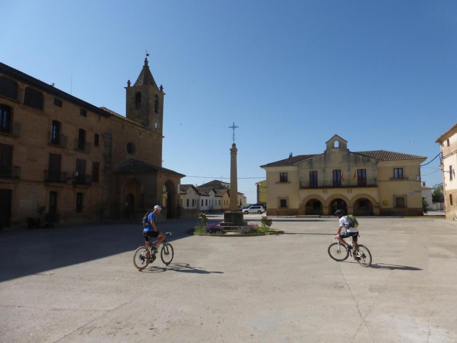 Casa Gratal En Huesca Holiday home